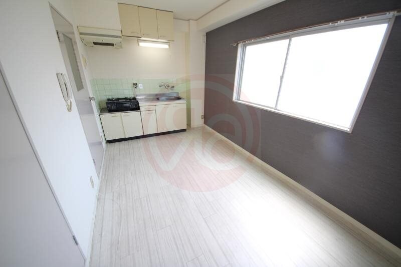 物件内観写真25　(使い勝手のいい洋室です)