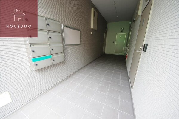 エントランス(毎日通るエントランスはこのようになっています)