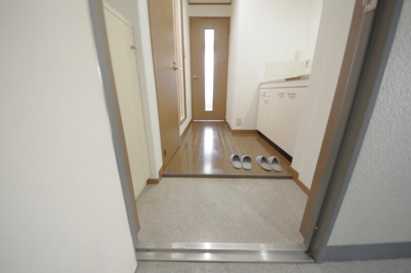 物件内観写真10　(毎日通る玄関はこちらです)