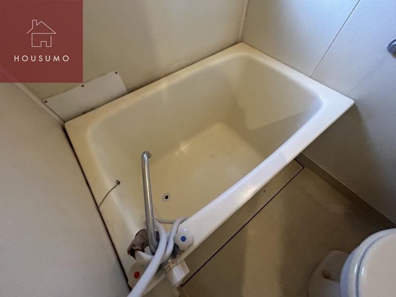 物件内観写真5　(コンパクトで使いやすいお風呂です)