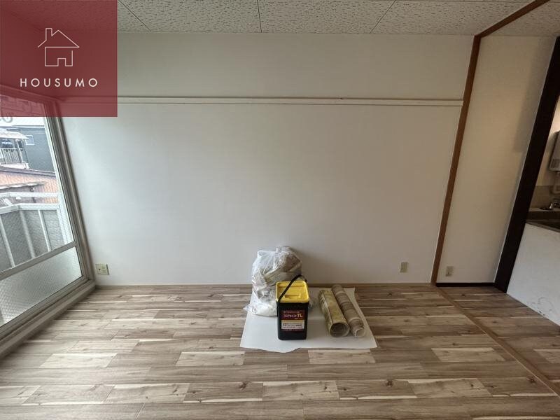 物件内観写真29　(広々とした洋室です)