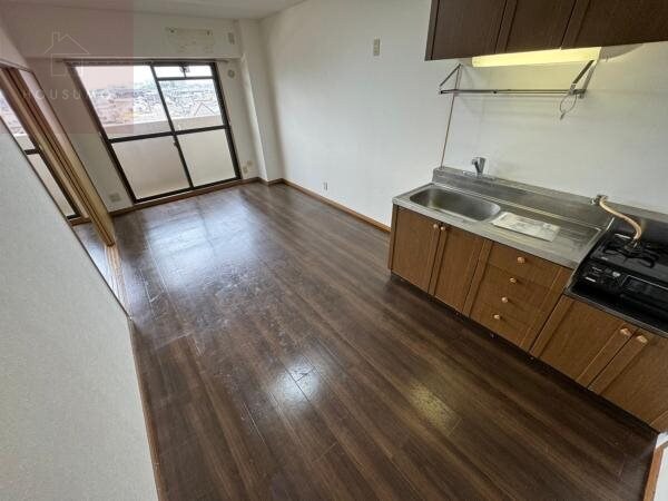 物件内観写真16　(おしゃれなリビングです)