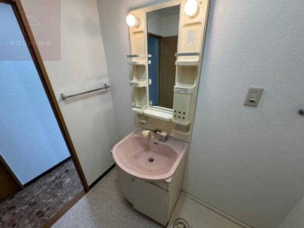 物件内観写真20　(独立洗面台です)