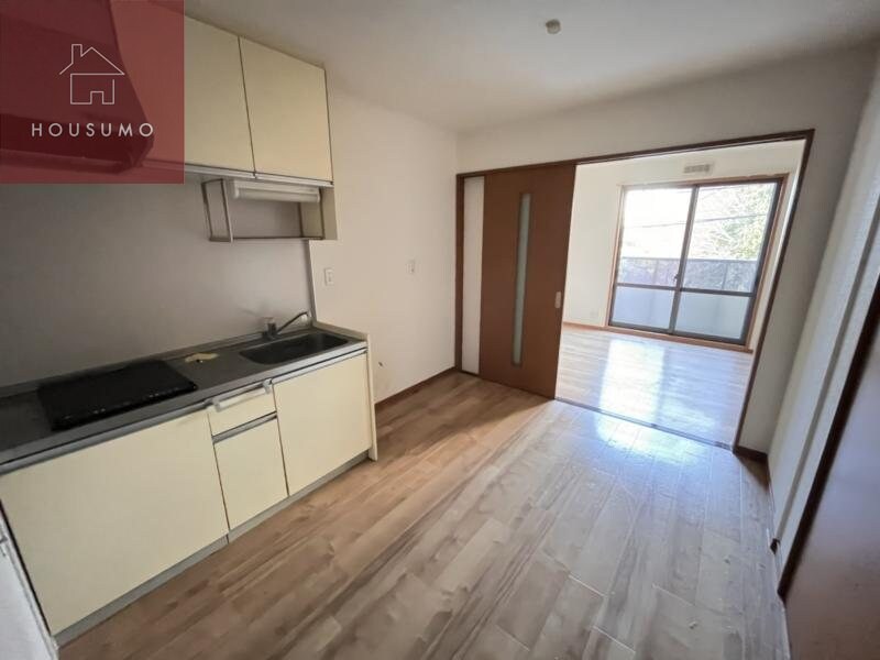 物件内観写真4　(ゆったり過ごせるリビングです)