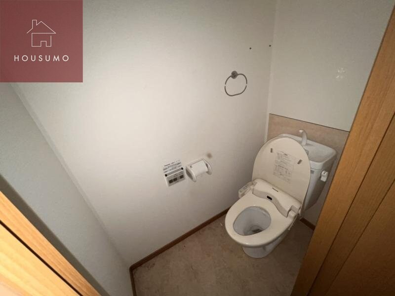 物件内観写真9　(トイレもきれいです)