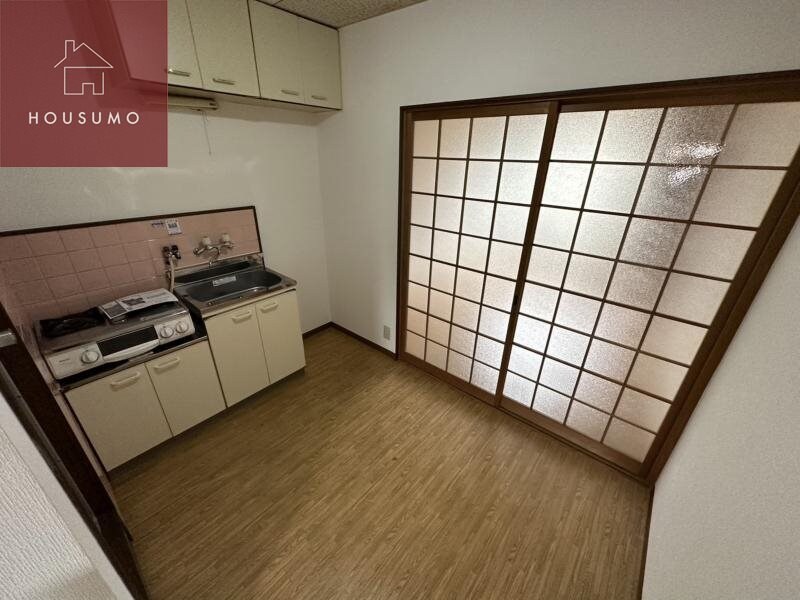 物件内観写真5　(リビングです)