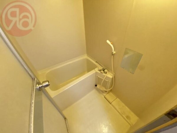 浴室(きれいなお風呂です)