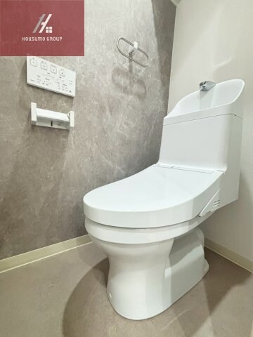 物件内観写真7　(コンパクトで使いやすいトイレです)