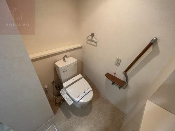 トイレ(清潔感のあるトイレです)