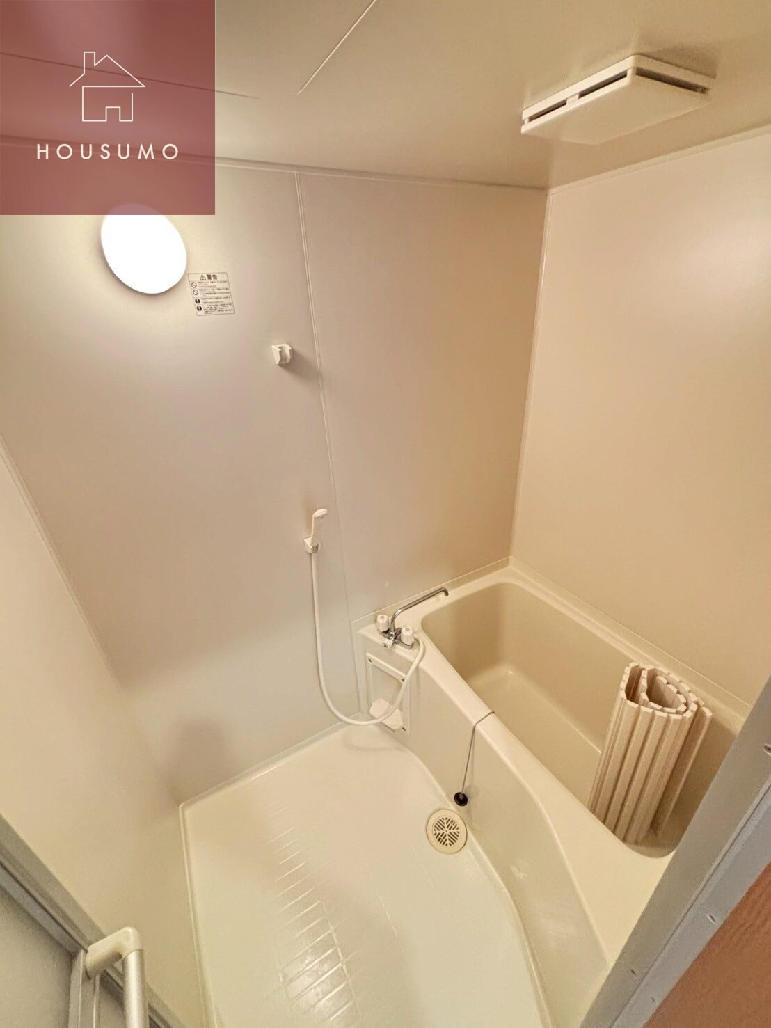 物件内観写真8　(落ち着いた空間のお風呂です)