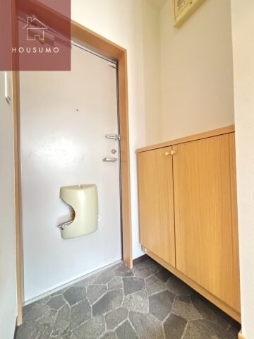 物件内観写真10　(玄関です)