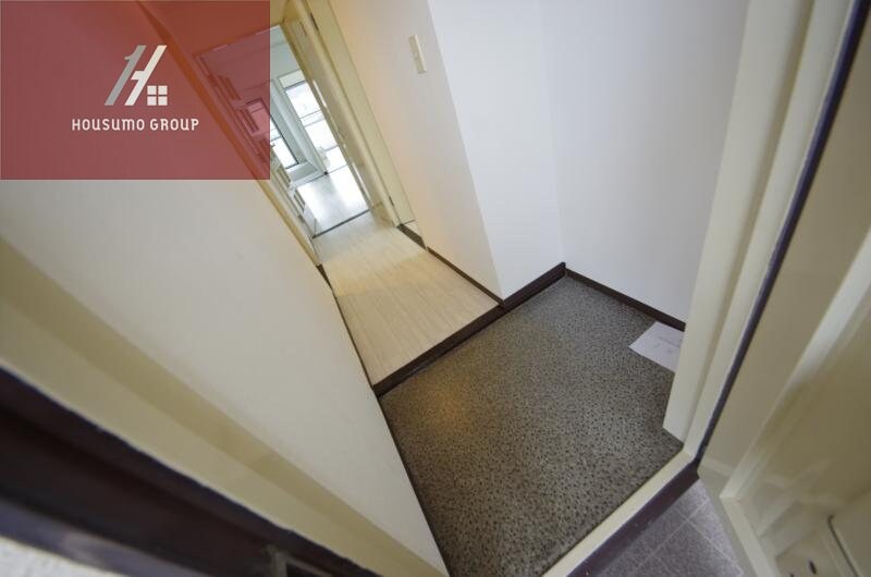 物件内観写真11　(落ち着いた玄関です)