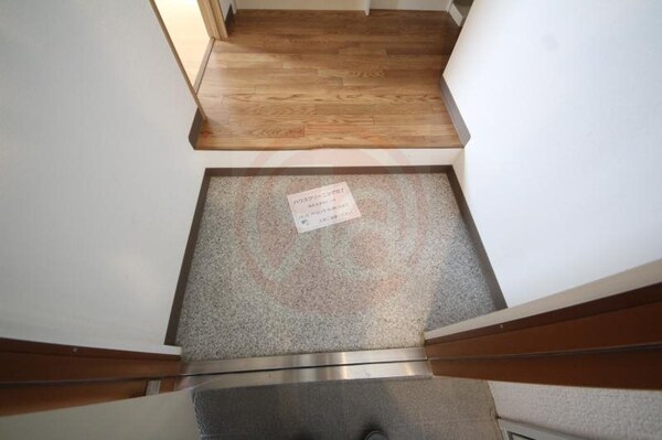 玄関(きれいな玄関です)