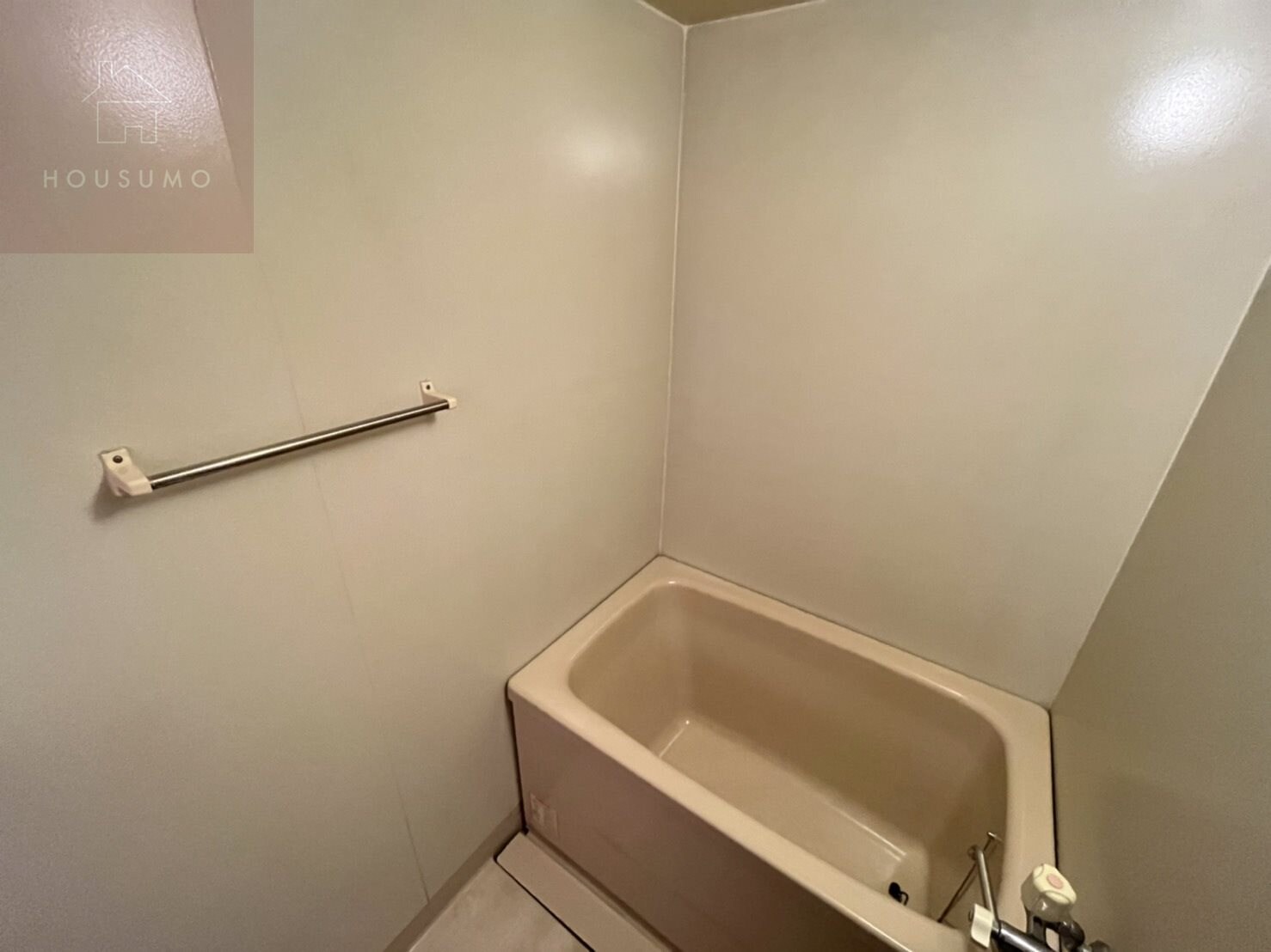 物件内観写真18　(ゆったり過ごせるお風呂です)