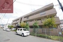 エステートサカイの外観写真