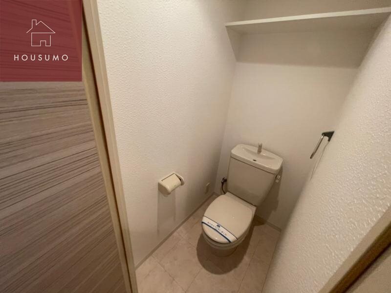 物件内観写真9　(清潔感のあるトイレです)