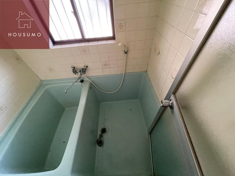 物件内観写真6　(落ち着いた空間のお風呂です)