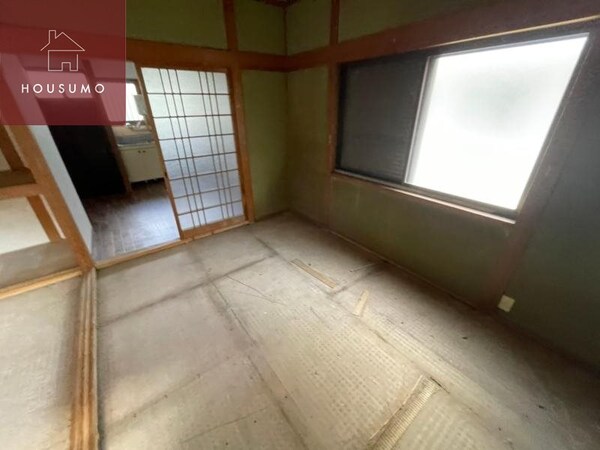 寝室(使い勝手のいい寝室です)