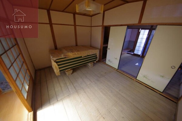 内装他(子供部屋にもぴったりのお部屋)
