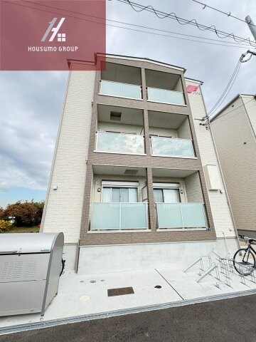 物件外観写真4　(きれいな外観です)