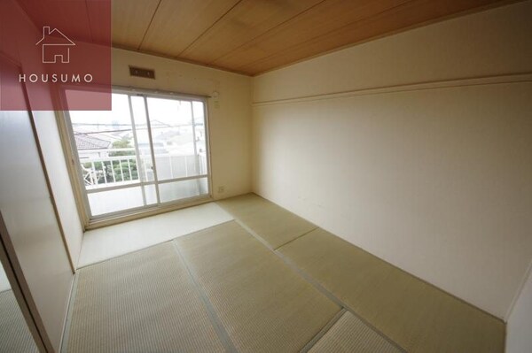 寝室(寝室にぴったりのお部屋です)