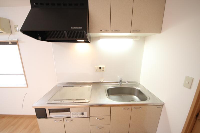 物件内観写真5　(収納があります)