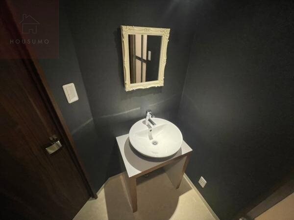 物件内観写真26　(独立洗面台です)