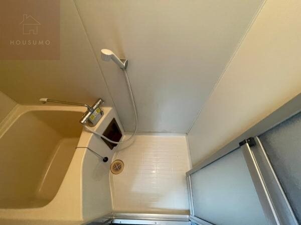 物件内観写真24　(落ち着いた空間のお風呂です)