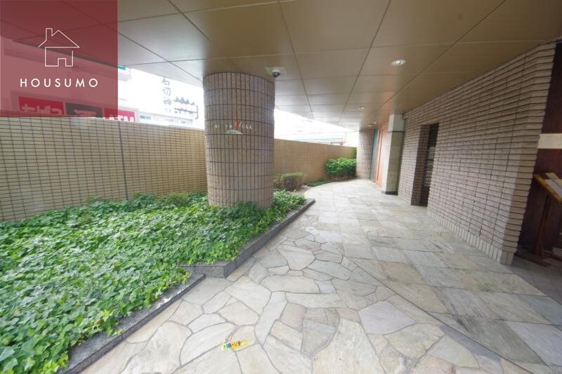 物件外観写真3　(ロビーです)