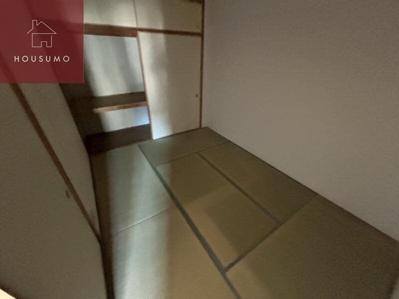 物件内観写真29　(い草の香りが落ち着く素敵な和室です)