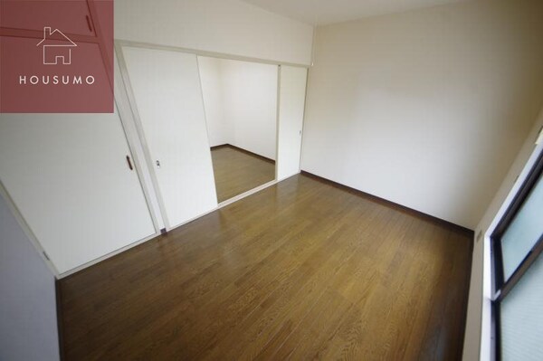 寝室(寝室にぴったりのお部屋です)