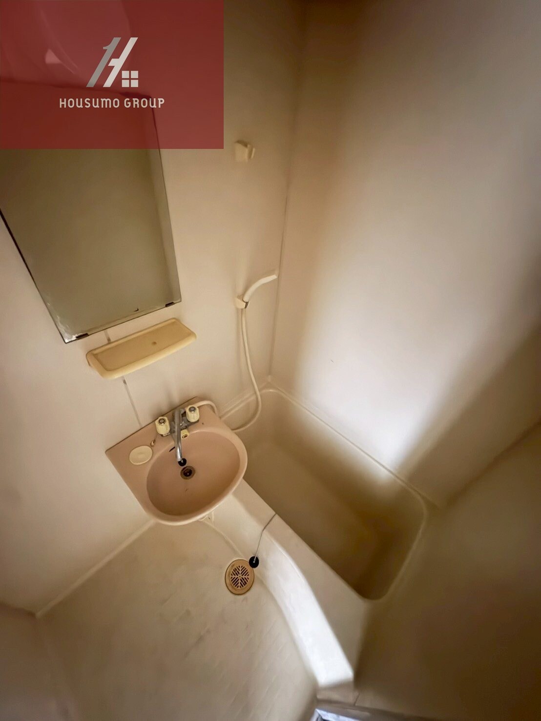 物件内観写真8　(日々の疲れを癒すお風呂付です)