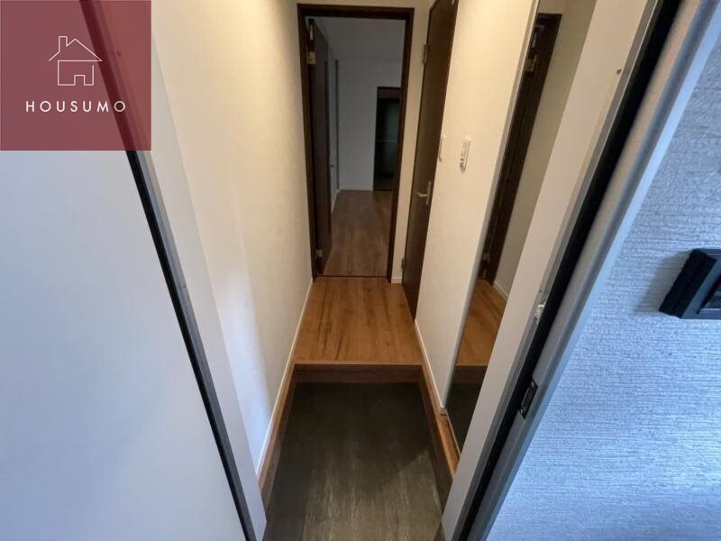 物件内観写真9　(落ち着いた玄関です)