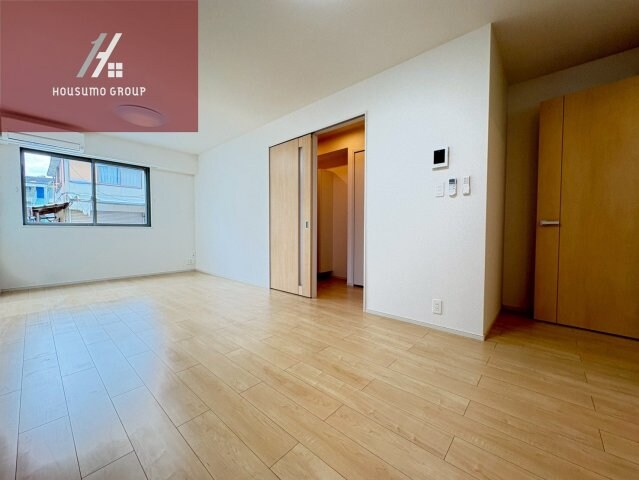 物件内観写真6　(居間です)