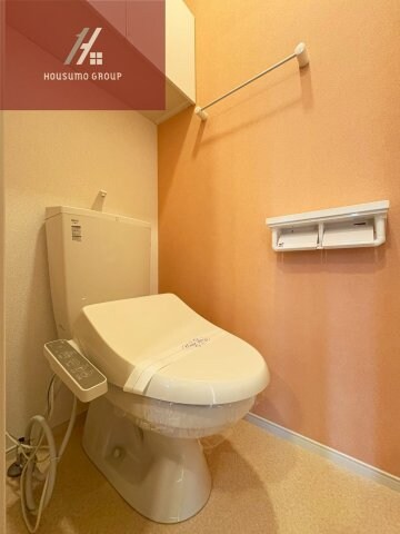 物件内観写真10　(落ち着いたトイレです)