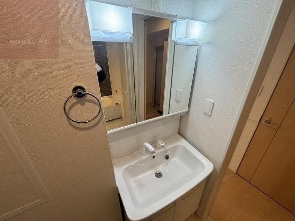 独立洗面台(独立洗面化粧台が付いています)