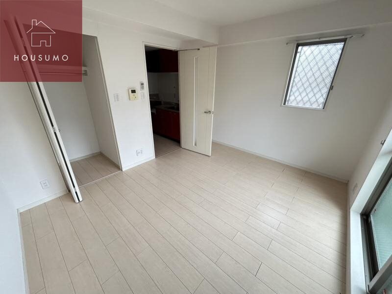 物件内観写真16　(使いやすい居間です)