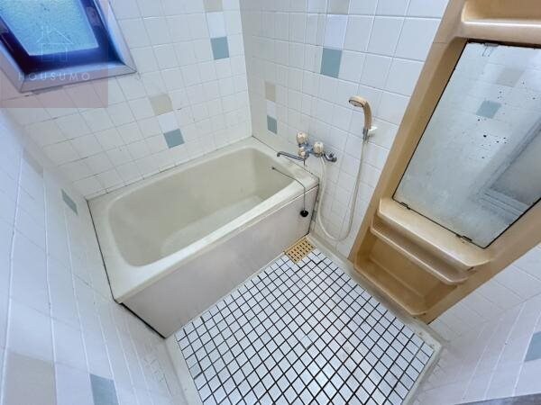 物件内観写真6　(日々の暮らしに欠かせないお風呂です)