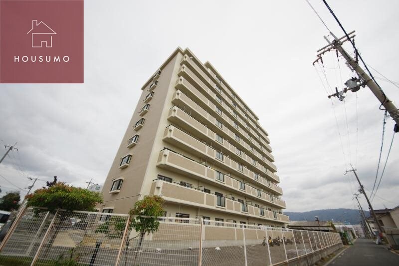 物件外観写真1　(外観もきれいです)