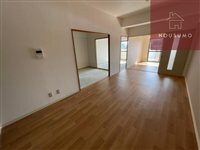 物件内観写真7　(ゆったり過ごせる居間です)