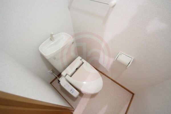 トイレ(落ち着いたトイレです)