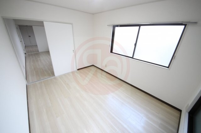 物件内観写真12　(お子さんのためのお部屋にいかがでしょうか)