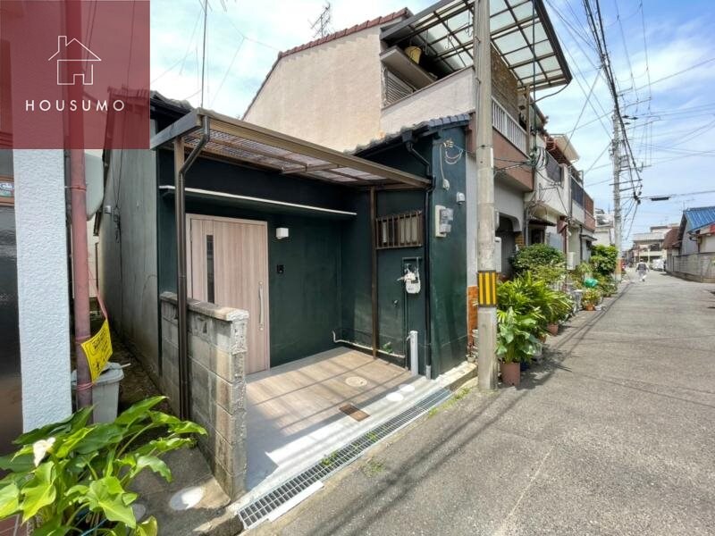 ロッヂt六万寺町２丁目の物件外観写真