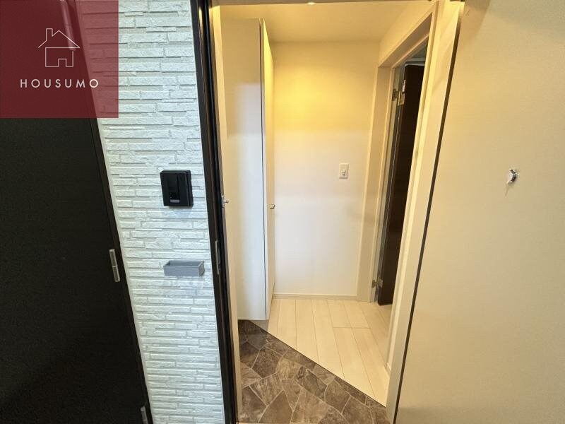 物件内観写真27　(きれいな玄関です)