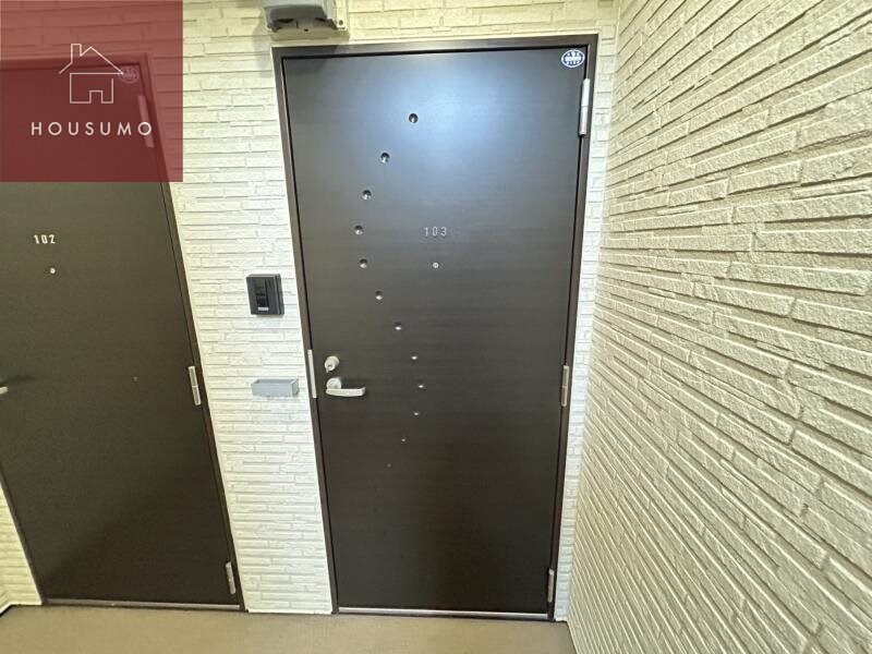 物件内観写真28　(毎日通る玄関はこちらです)