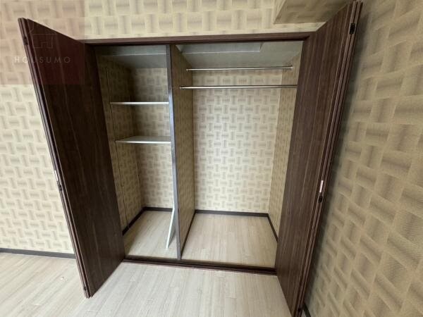 物件内観写真20　(収納豊富です)