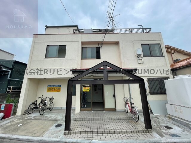 物件外観写真1　(外観もきれいです)