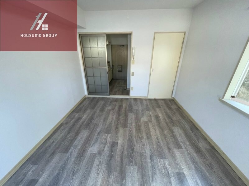 物件内観写真8　(スタンダードな洋室です)