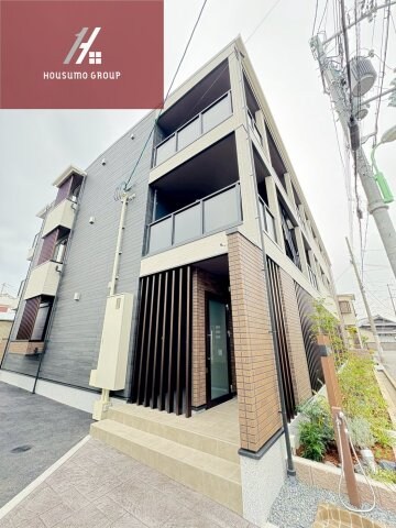 物件外観写真1　(きれいな外観です)