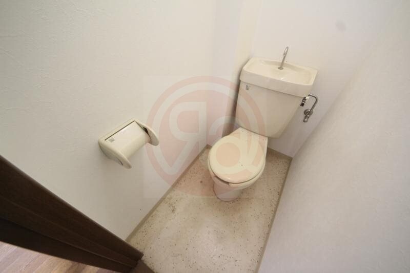 物件内観写真14　(コンパクトで使いやすいトイレです)